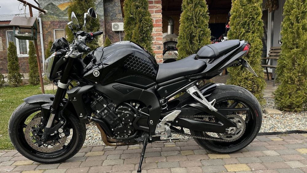 Yamaha Fz1 в чудовому стані