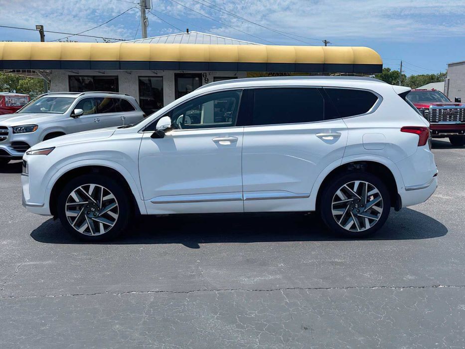 Hyundai Santa Fe Calligraphy      2023