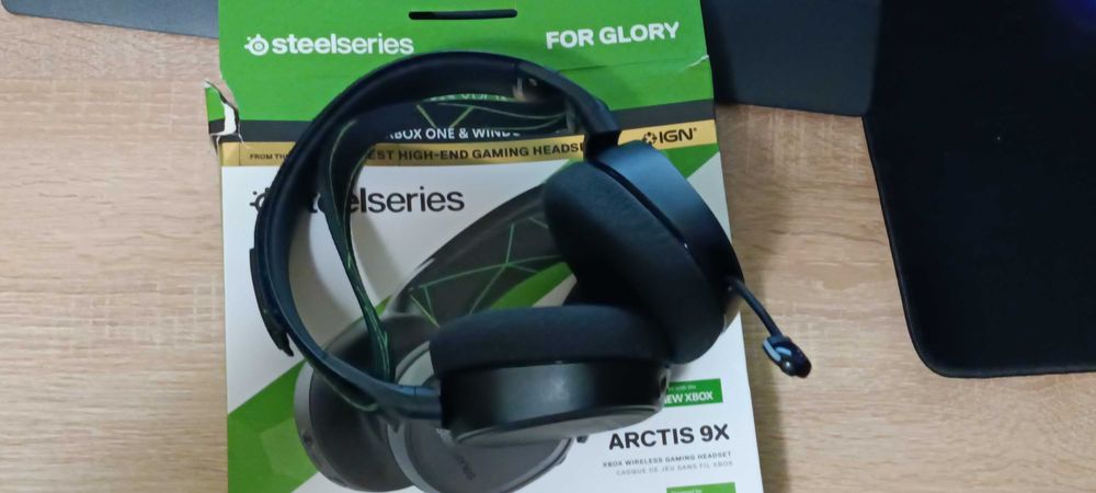 Продам наушники steelseries arctis 9