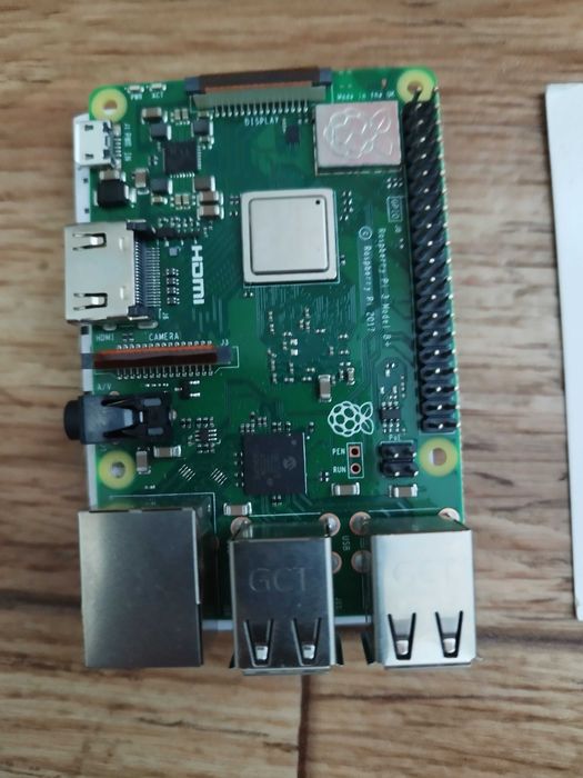 raspberry p i3 model b+