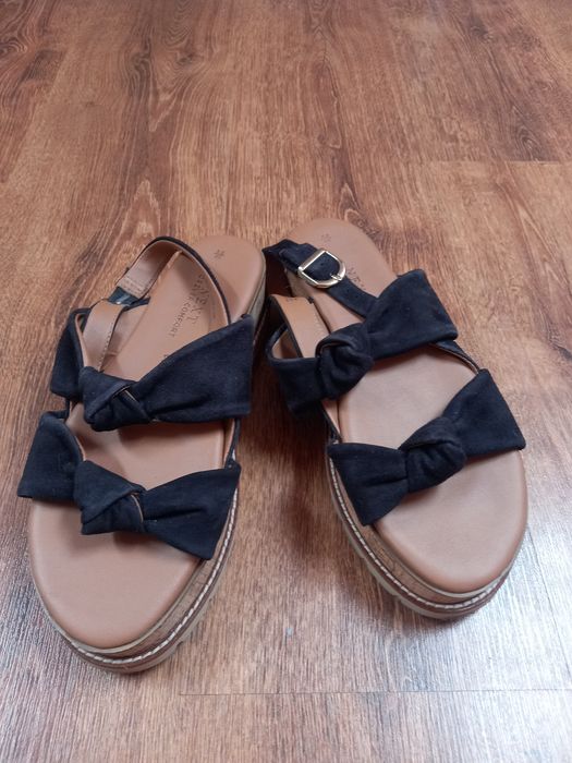 Sandały na platformie Next r.40