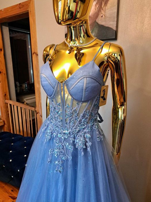 Piękna suknia na studniówkę Paradis Glamour Blue R34. Polski producent