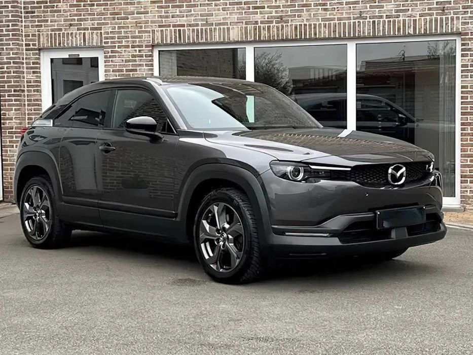 Mazda MX-30      2022