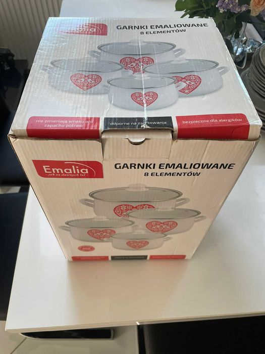 NOWE Garnki "EMALIA" Sprzedam