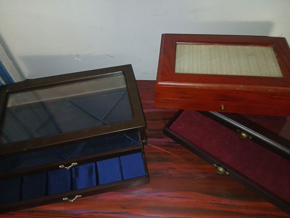 Varios expositor relogio caneta por 55 € cada