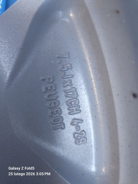 Felga aluminiowa 17 cali Peugeot nowa