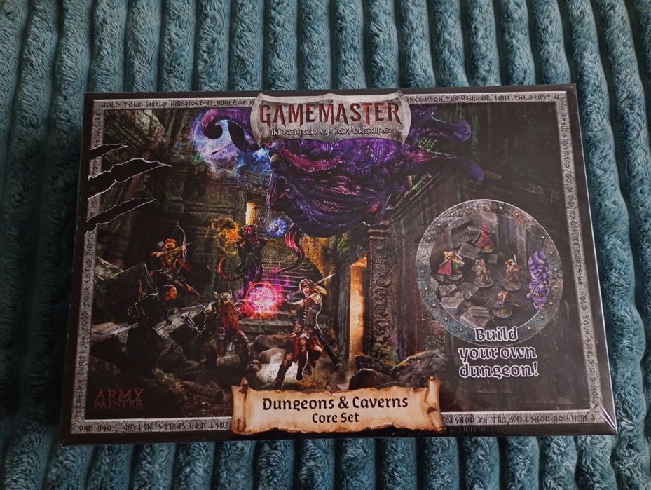 Набір Dungeons and Caverns core set
