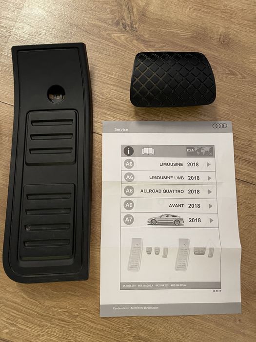 Okładziny na hamulec i podnóżek do Audi automat