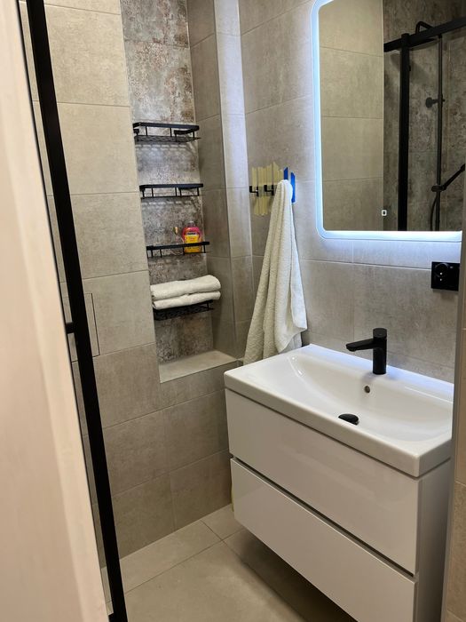Pokój / room Premium w centrum oś. Kmity