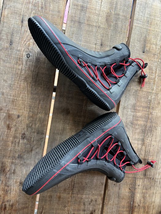 Botas para vela 5 mm marca Gul