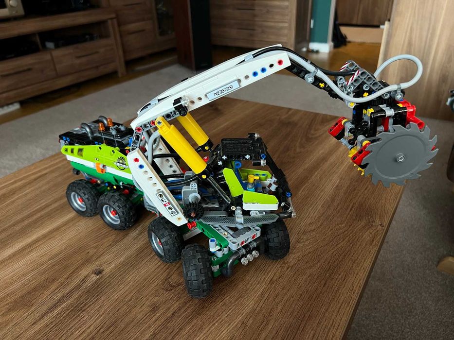 Lego Technic 42080