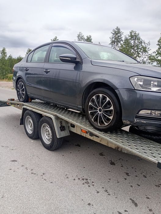 maska passat B7 przedni pas 2.0 tdi przedni zderzak passat B7