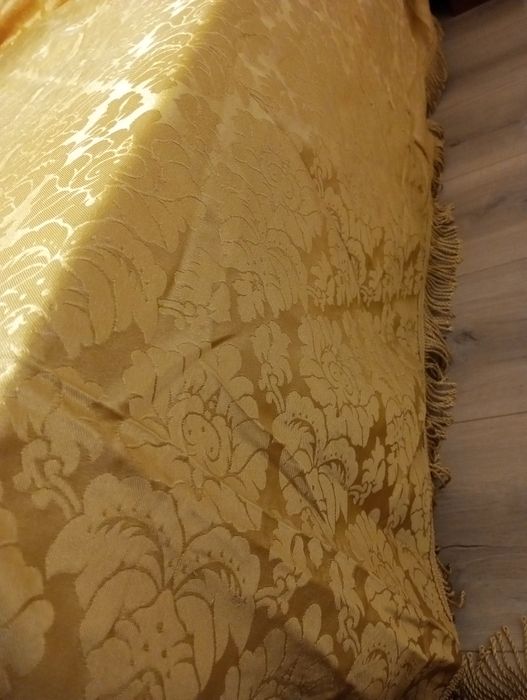 Colcha para cama cor mostarda