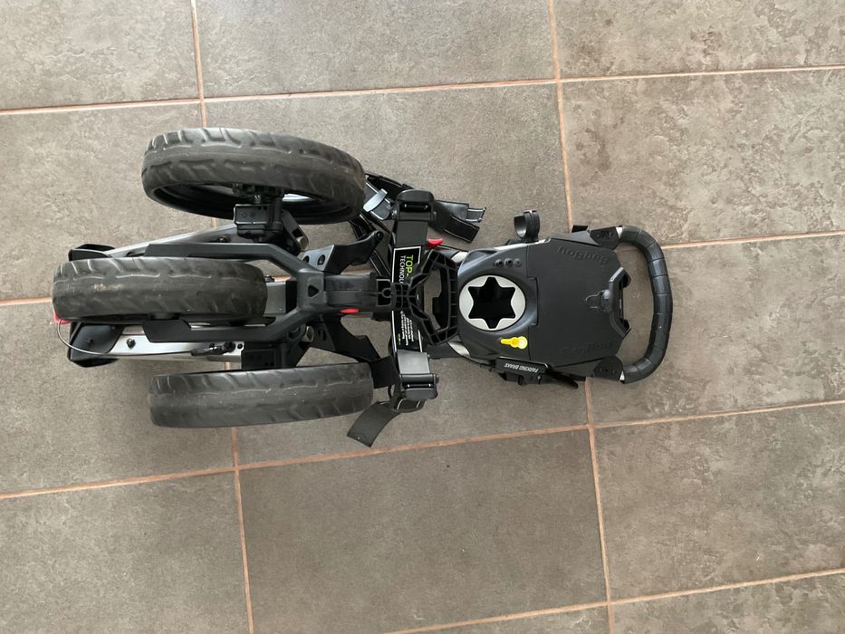 2 X Complete Golf(half)sets.64285413660417122