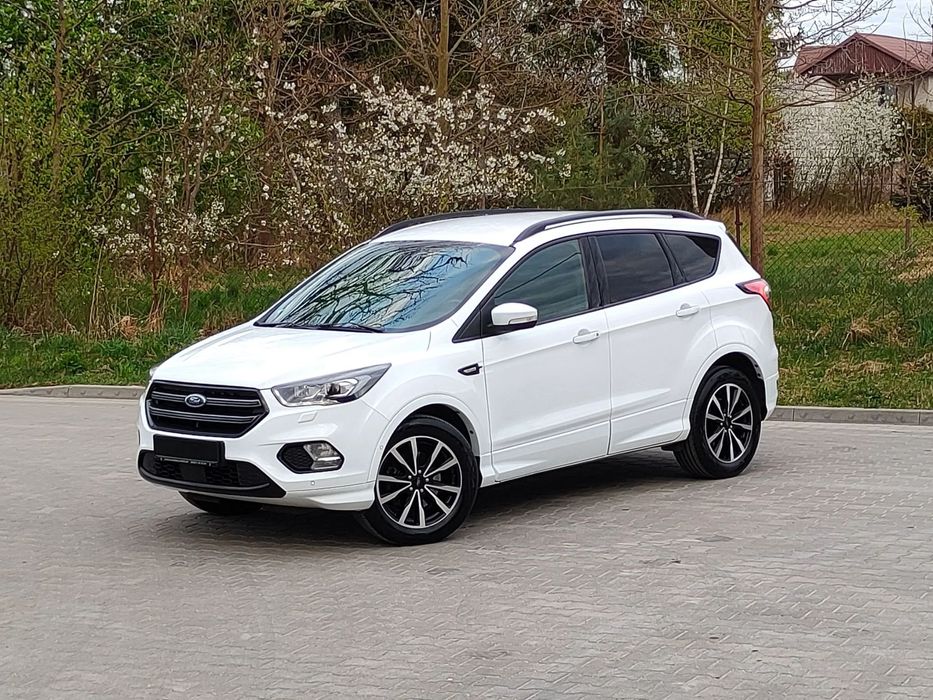 Ford Kuga 4x4 ST-Line Kamera LED Elektryczna Klapa Alcantara Bezwypadkowy