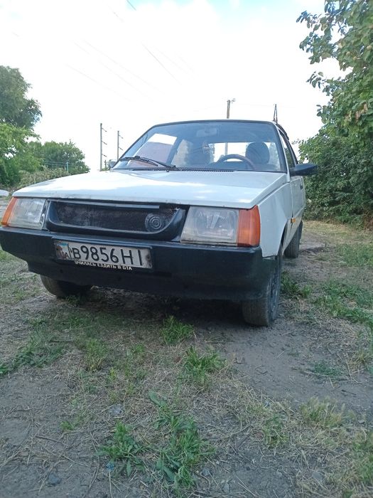 Продам таврию 1102