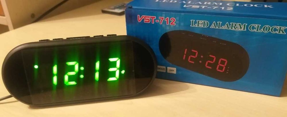 Часы сетевые VST-712-2 зеленые USB