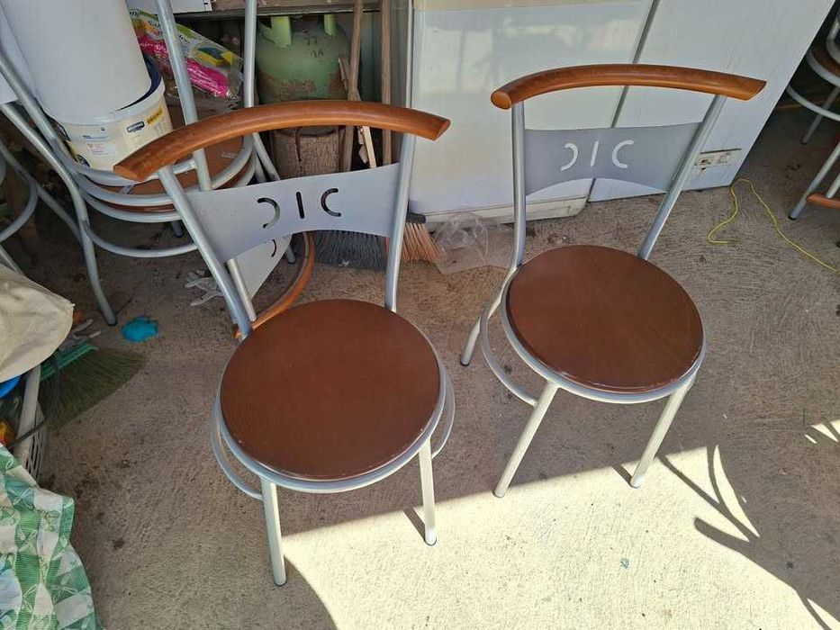 Esplanada interior 6 mesas e 12 cadeiras