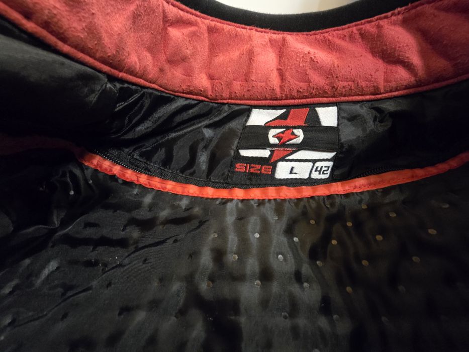 Casaco motard de homem e de mulher