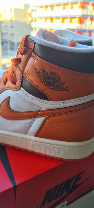 Ténis novos a estrear na caixa Nike AIR JORDAN 1 high retro OG 42,5.