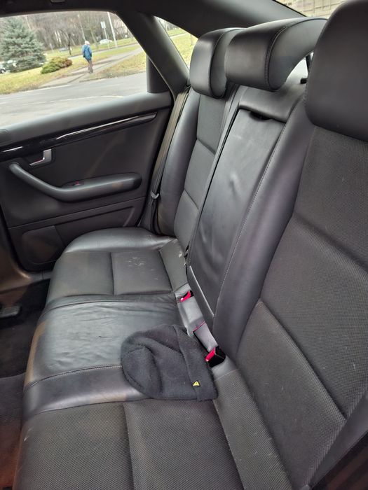 Audi A4B7 2xS-line  Quattro 2.0tfsi