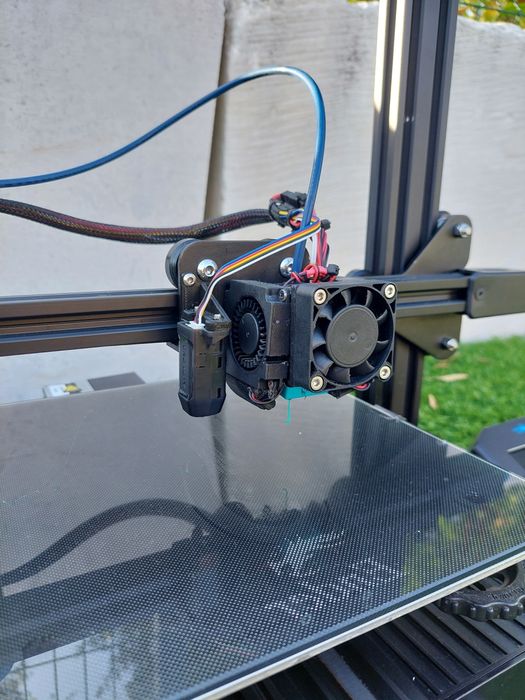 Impressora 3D Creality Ender 3 V2 + Upgrades