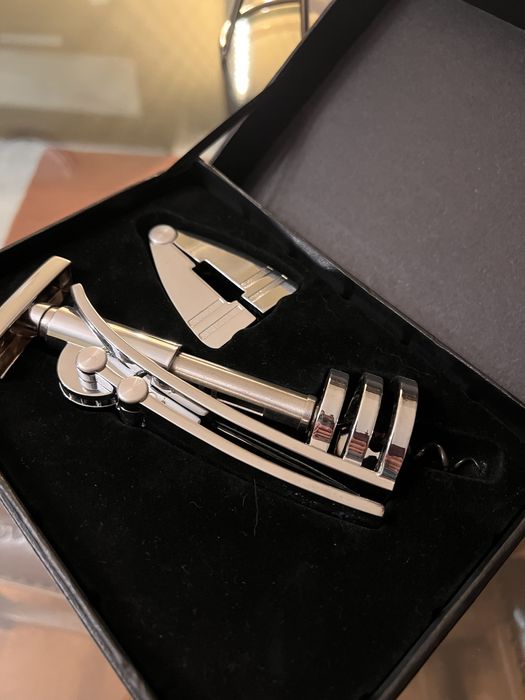 Conjunto Decanter + Saca Rolhas