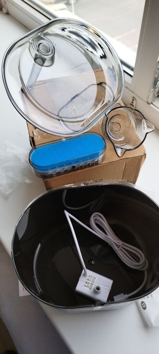 Новий Фонтан-поїлка для Котів і Собак