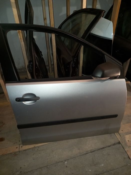 двері Volkswagen Polo