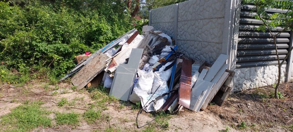 Вивіз сміття гілок мотлоху Семиполки Калита Рудня Бобрик