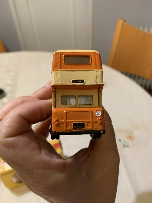 Autocarro Leyland METOSUL