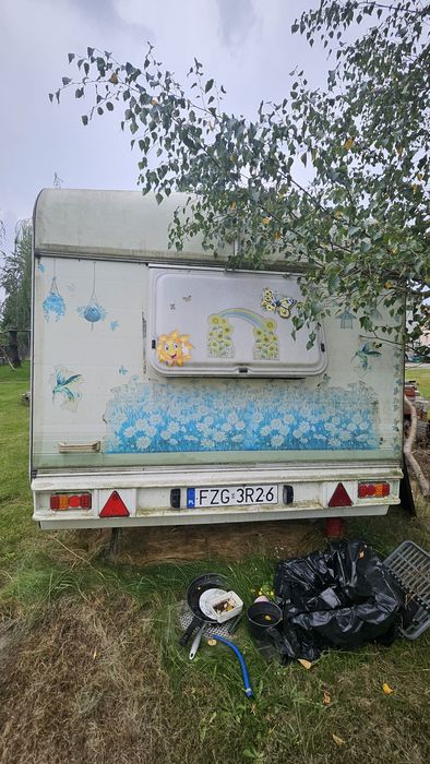 Przyczepa zarejestrowana z panelem bez gazu  96r