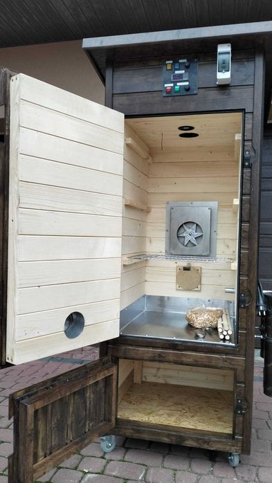 Wędzarnia elektryczna drewniana z szafką