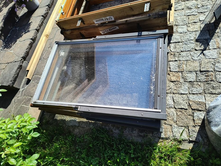 Sprzedam 3 okna dachowe Velux