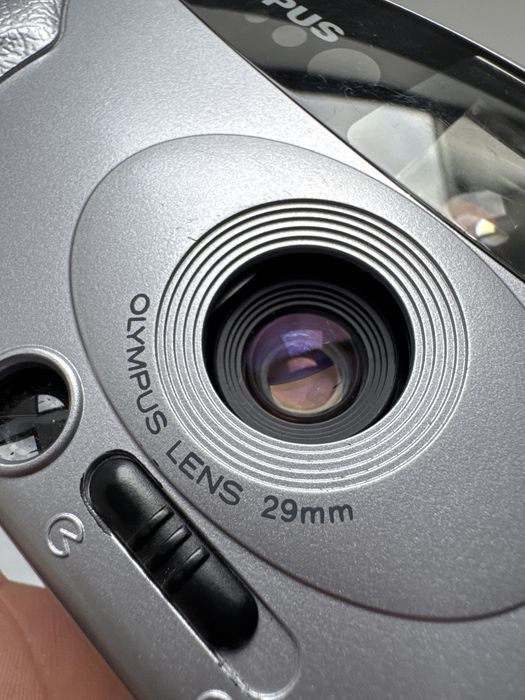 Olympus AF-10 XB na kliszę