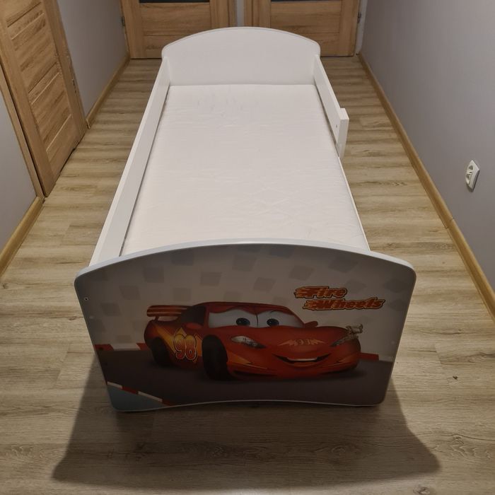 Łóżko dziecięce z materacem 180x80