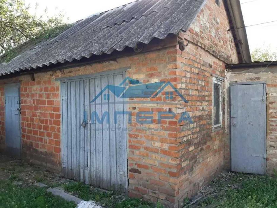 Продаж окремого будинку. Можливий продаж по сертифікату