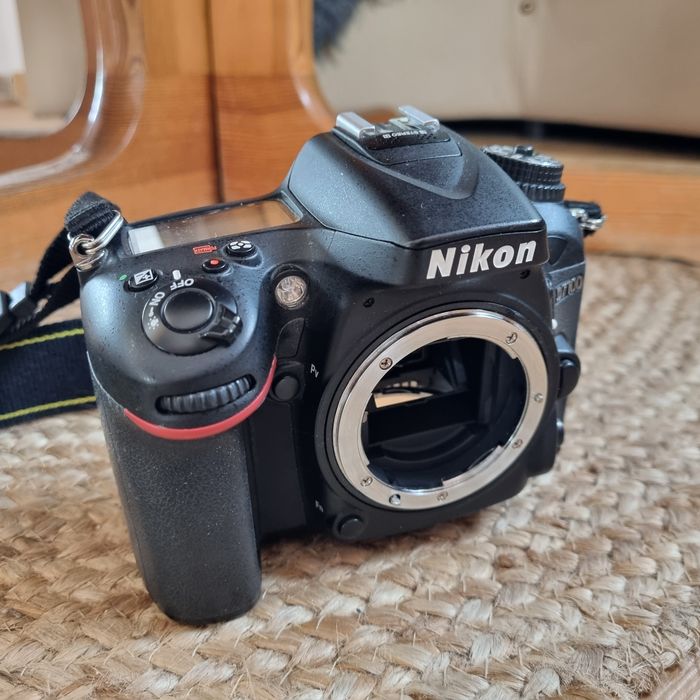 Aparat Lustrzanka Nikon D7100 Objekywy Lampa Reporterska