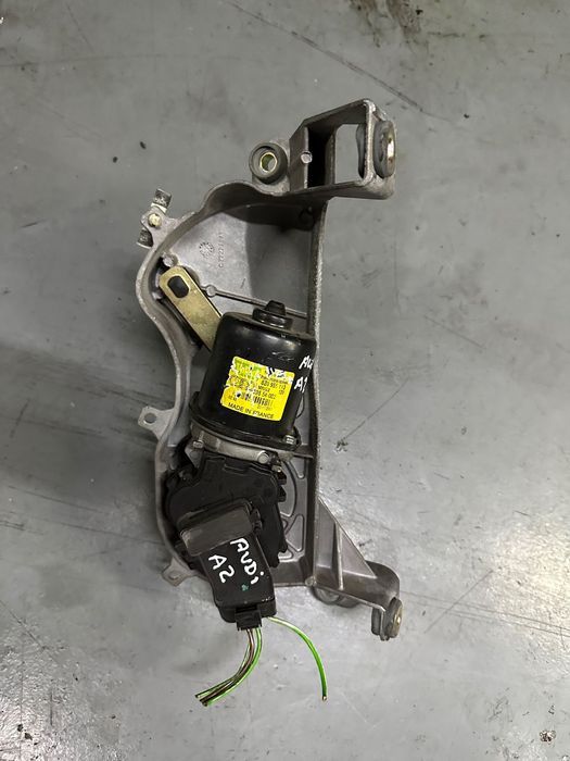 Motor das escovas limpa vidros Audi A2