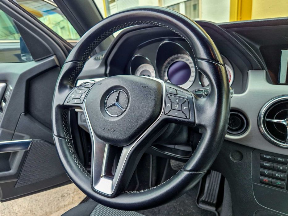 Volante Mercedes ORIGINAL, como novo