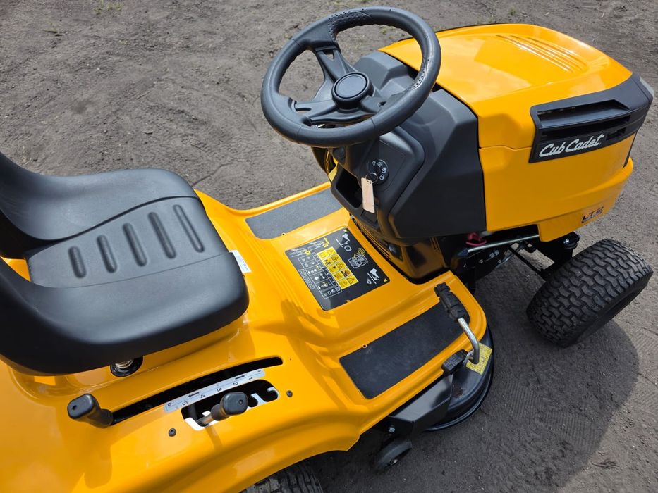 Traktorek kosiarka Cub Cadet LT2 2022rok  hydro
