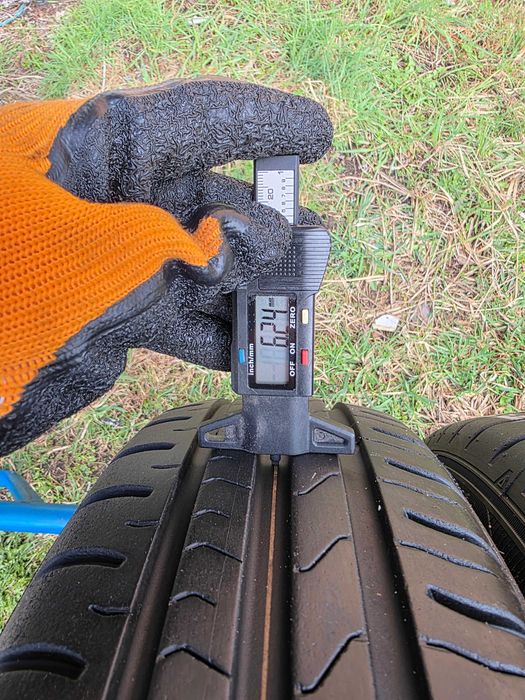 Opony letnie klasy średniej FALKEN 165/70/14 ok. 6,5 mm 2022 r