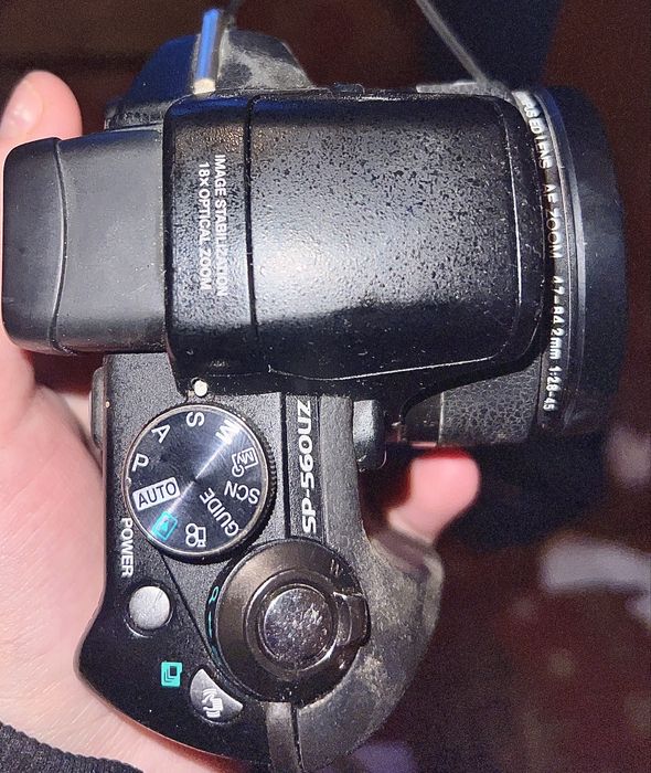 Olympus SP-590UZ – legendarny superzoom 26×