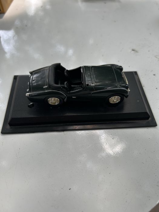 model kolekcjonerski Triumph TR3