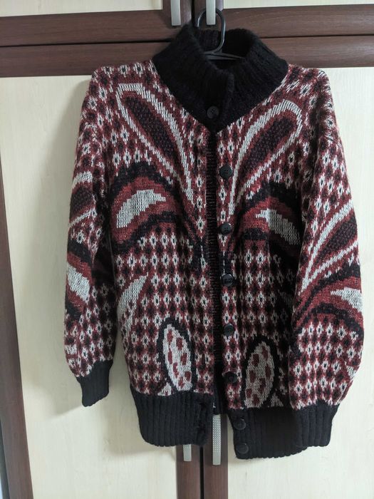 Кофта женская теплая на пуговицах