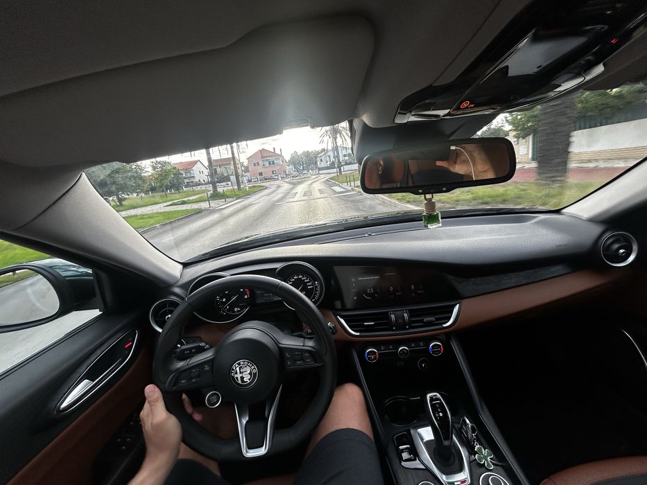 Alfa Romeo Giulia 2.2D 190 cv – Julho 2021