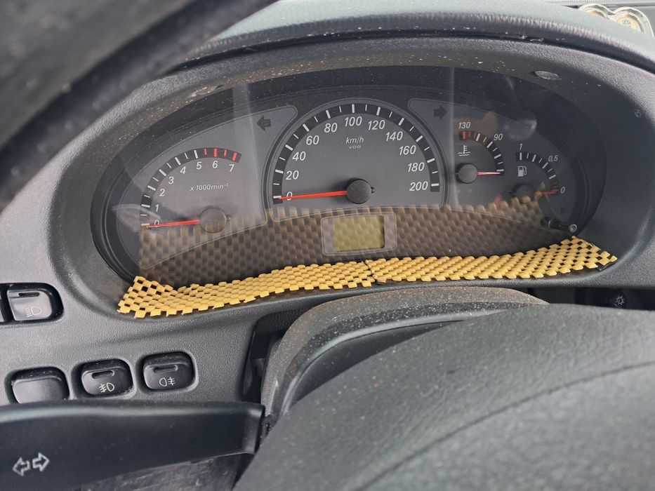 Продам панель торпеду 2110