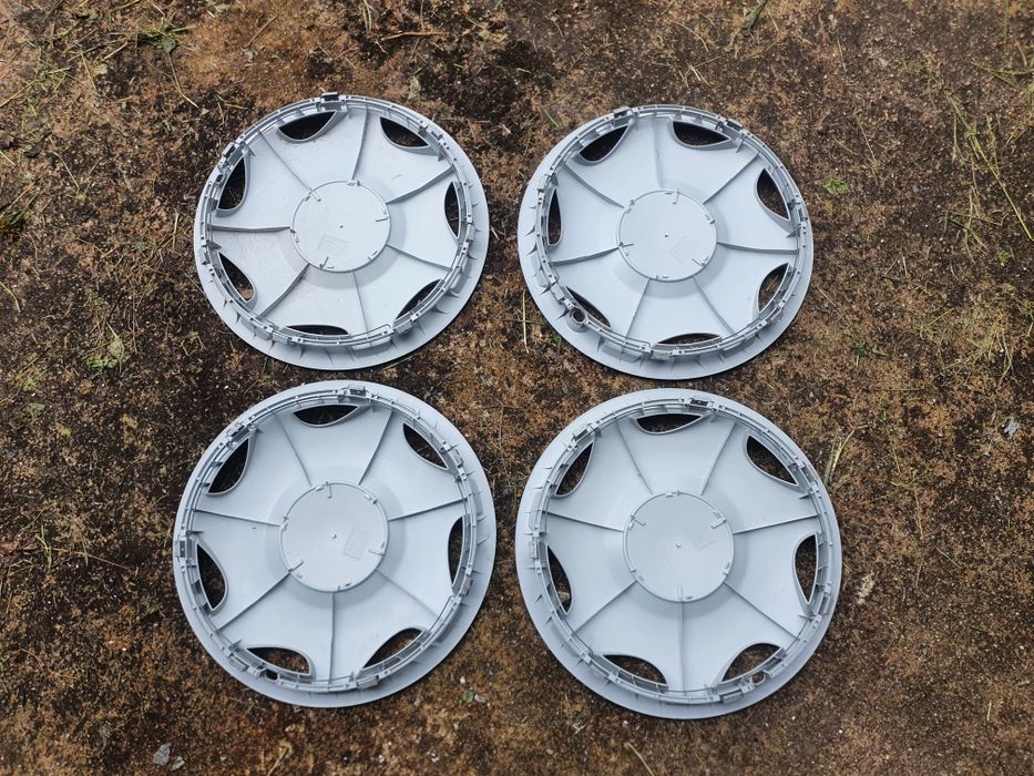 Tampões mercedes 16 originais