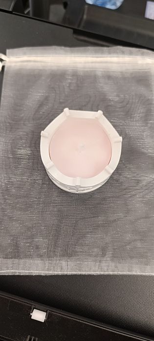 Vela aromática em peça de cerâmica em gesso