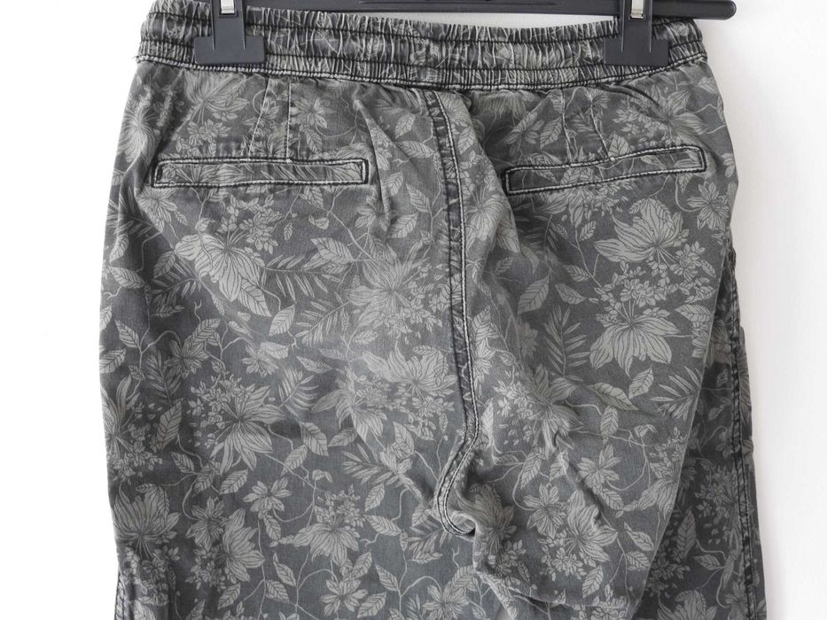 Spodnie wzorzyste Medicine